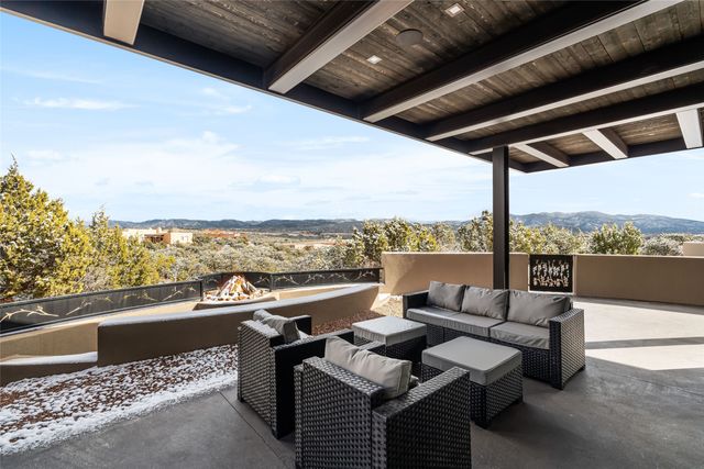 755 Ridge Canyon Road, Santa Fe, NM 87506