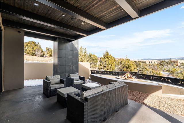 755 Ridge Canyon Road, Santa Fe, NM 87506