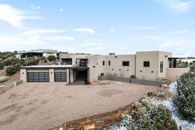 755 Ridge Canyon Road, Santa Fe, NM 87506