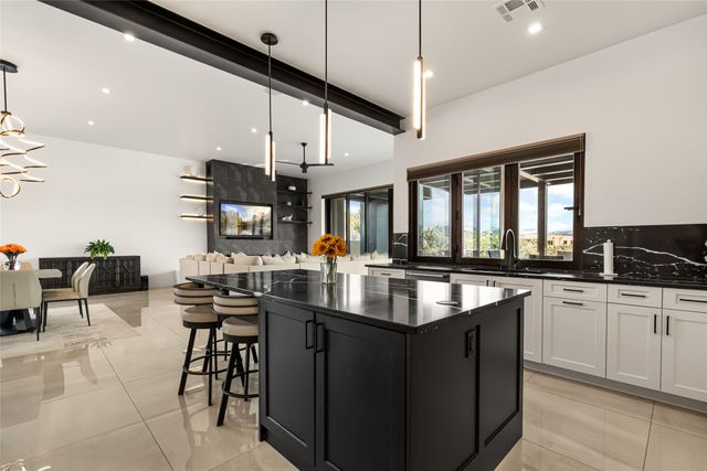 755 Ridge Canyon Road, Santa Fe, NM 87506