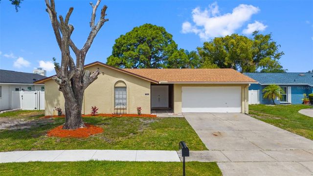 7516 ARMAND CIRCLE, Tampa, FL 33634