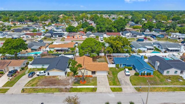 7516 ARMAND CIRCLE, Tampa, FL 33634