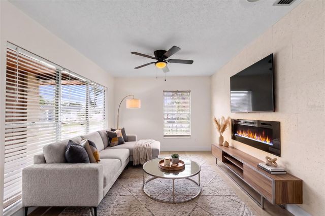7516 ARMAND CIRCLE, Tampa, FL 33634