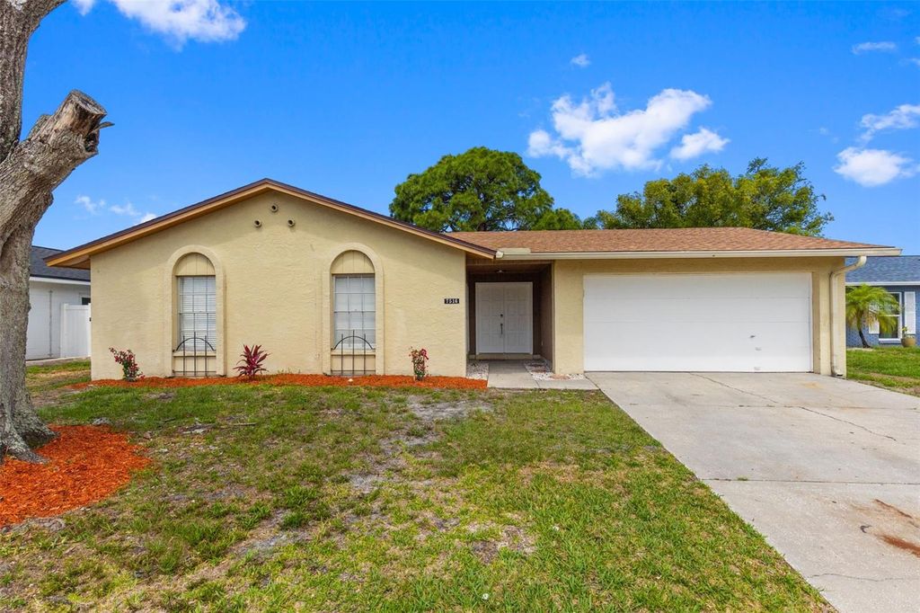 7516 ARMAND CIRCLE, Tampa, FL 33634
