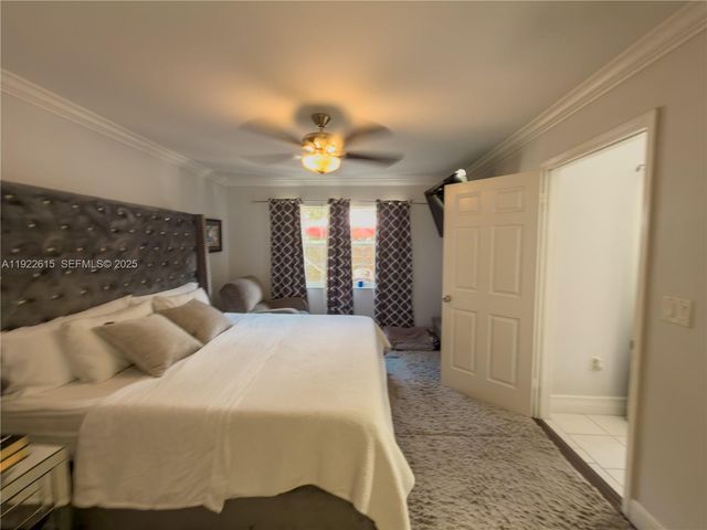 5460 NW 49th Ave, Coconut Creek, FL 33073