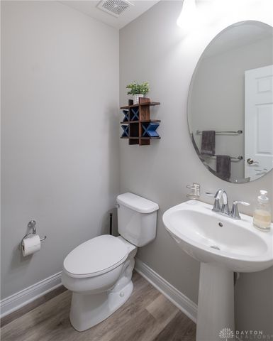 1608 Windham Lane, Beavercreek Twp, OH 45385