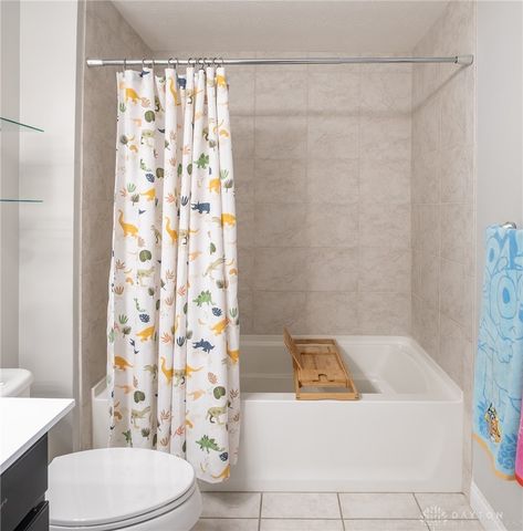 1608 Windham Lane, Beavercreek Twp, OH 45385