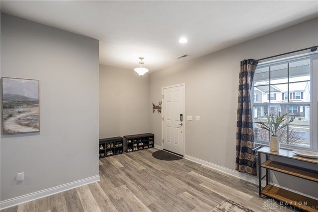 1608 Windham Lane, Beavercreek Twp, OH 45385