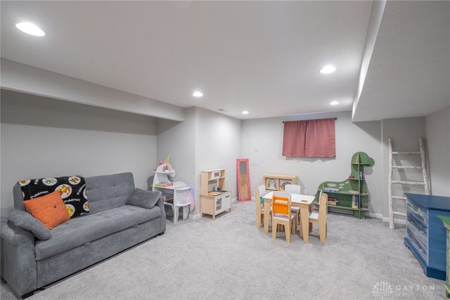 1608 Windham Lane, Beavercreek Twp, OH 45385