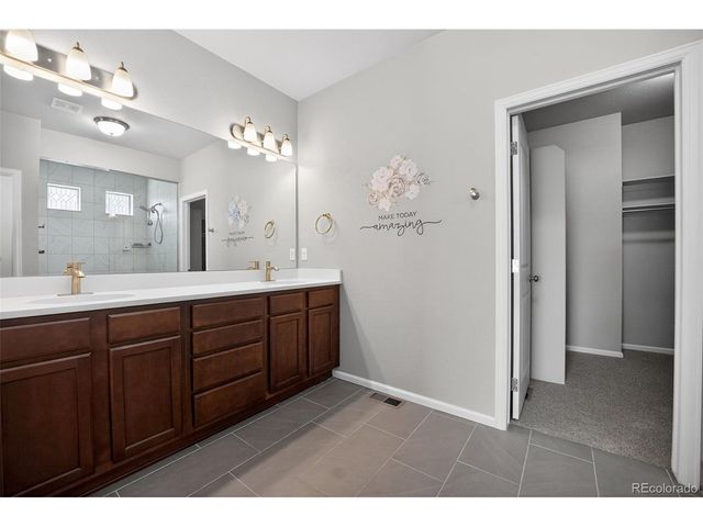 402 Highlands Cir, Erie, CO 80516