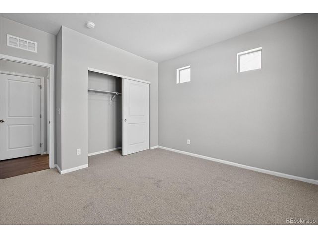 402 Highlands Cir, Erie, CO 80516