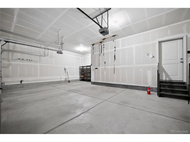 402 Highlands Cir, Erie, CO 80516