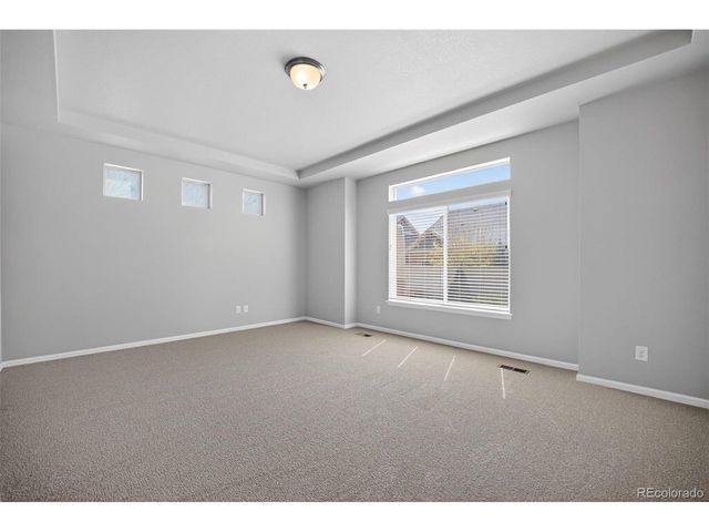 402 Highlands Cir, Erie, CO 80516