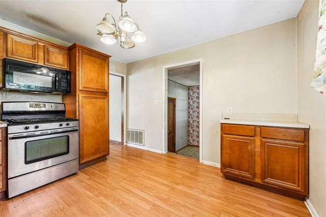 4001 Thomas Avenue, Oklahoma City, OK 73115