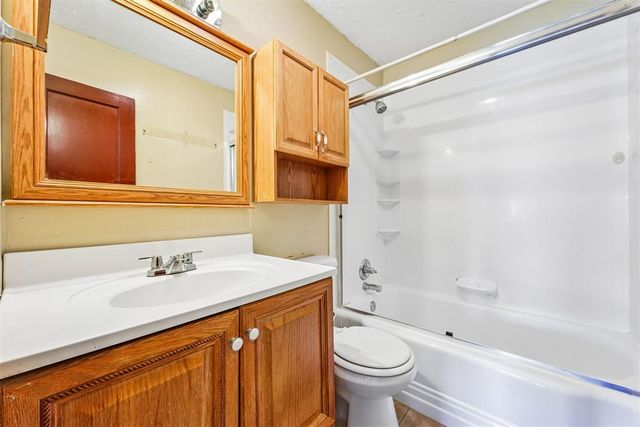 4001 Thomas Avenue, Oklahoma City, OK 73115