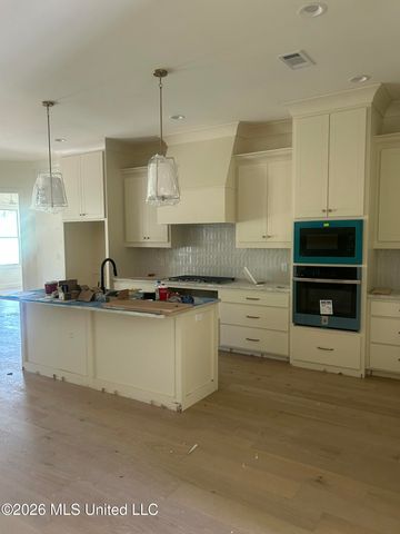 197 Bronson Bend, Flowood, MS 39232