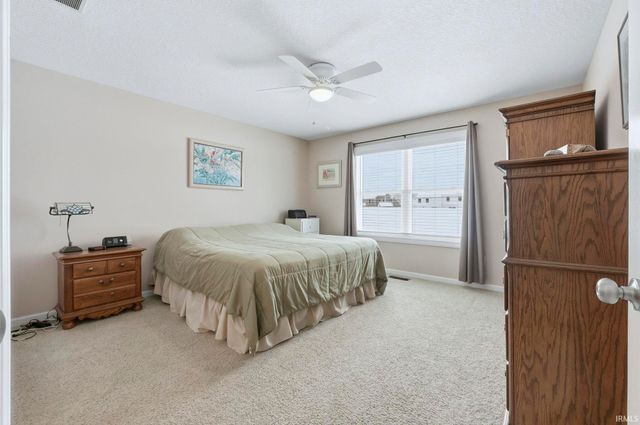 5240 Pigeon Creek Court, Fort Wayne, IN 46825