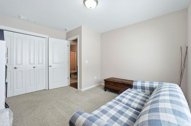 5240 Pigeon Creek Court, Fort Wayne, IN 46825