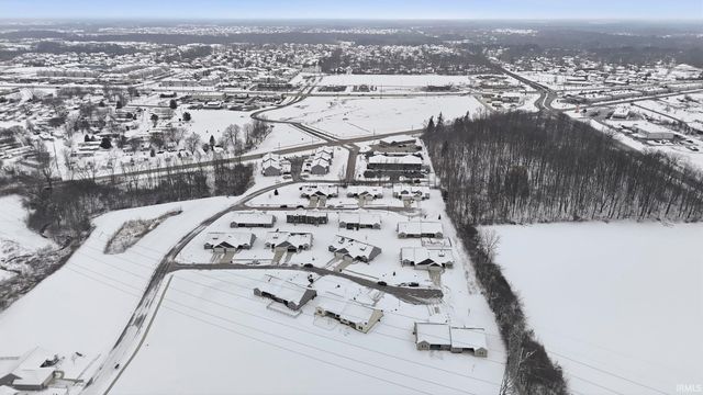 5240 Pigeon Creek Court, Fort Wayne, IN 46825