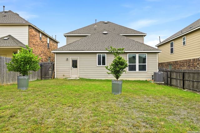 1450 Kedros, San Antonio, TX 78245