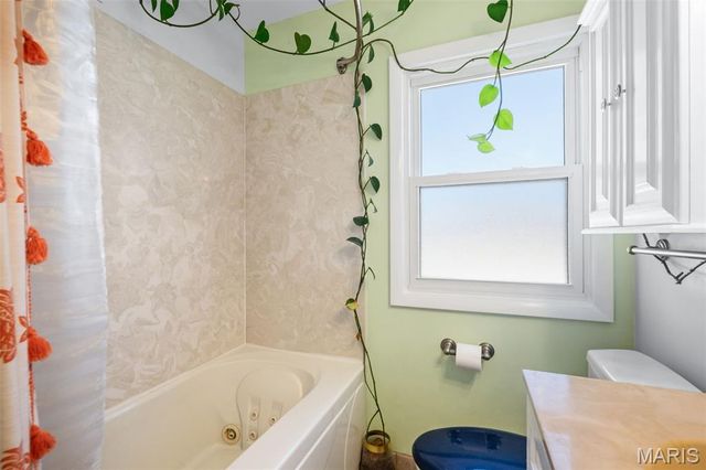 9911 Dennison Avenue, Overland, MO 63114