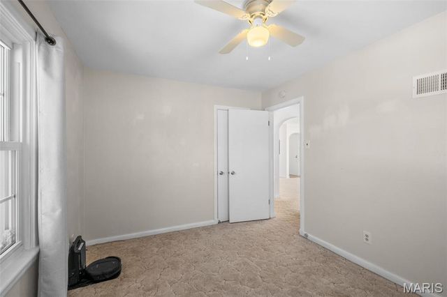 9911 Dennison Avenue, Overland, MO 63114