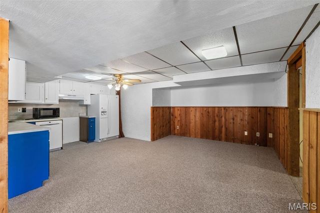 9911 Dennison Avenue, Overland, MO 63114