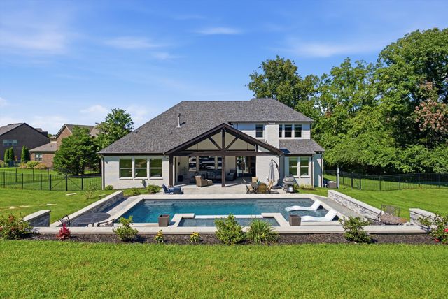 2230 Georgian Cir, Franklin, TN 37067