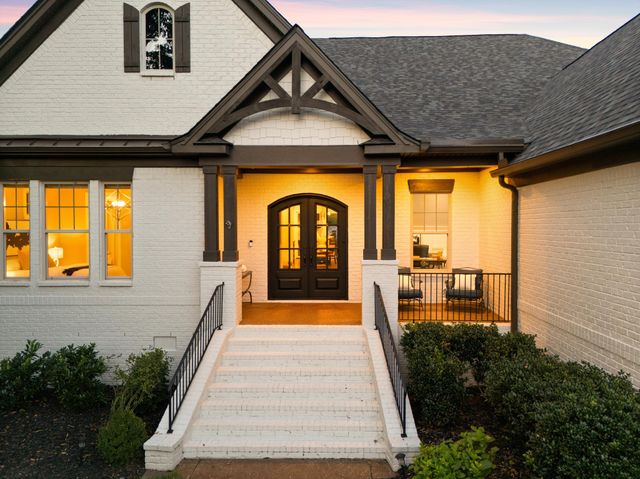 2230 Georgian Cir, Franklin, TN 37067