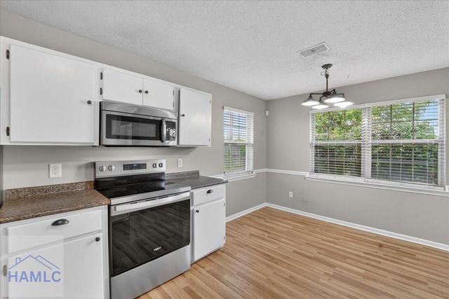 2113 Walberg Drive, Hinesville, GA 31313