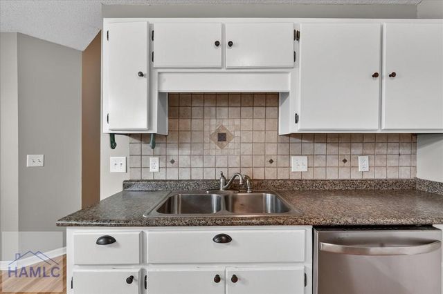 2113 Walberg Drive, Hinesville, GA 31313