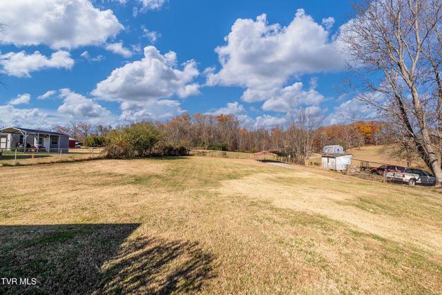 5010 Newport Highway, Greeneville, TN 37743
