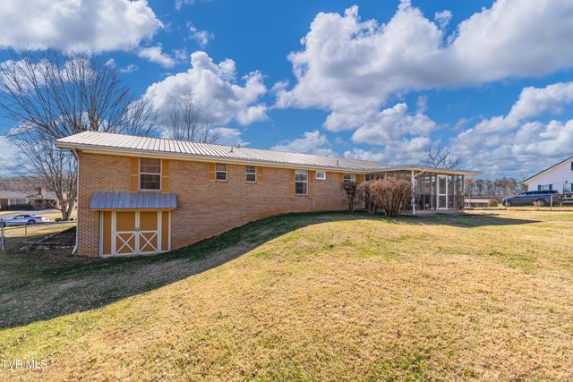 5010 Newport Highway, Greeneville, TN 37743