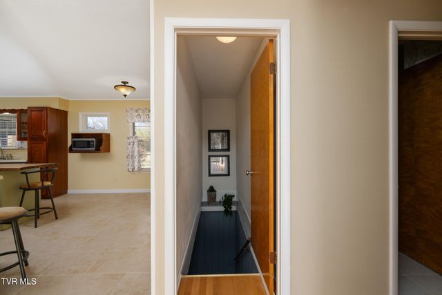 5010 Newport Highway, Greeneville, TN 37743