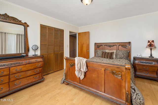 5010 Newport Highway, Greeneville, TN 37743