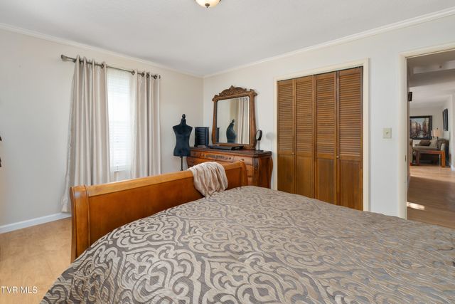 5010 Newport Highway, Greeneville, TN 37743