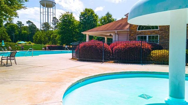 400 Staffin Drive, Senoia, GA 30276
