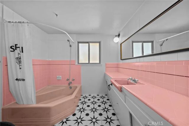 579 E 40th, San Bernardino, CA 92404