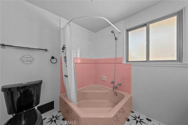 579 E 40th, San Bernardino, CA 92404