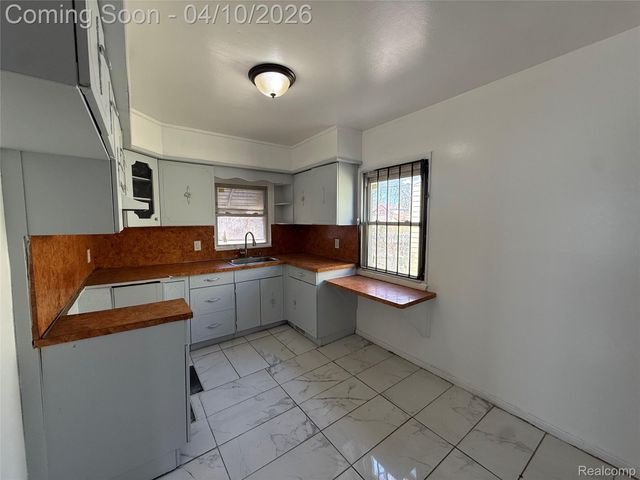 1884 S Ethel Street, Detroit, MI 48217