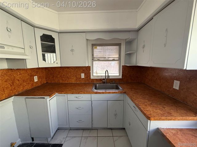 1884 S Ethel Street, Detroit, MI 48217