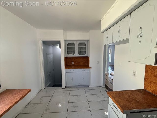 1884 S Ethel Street, Detroit, MI 48217