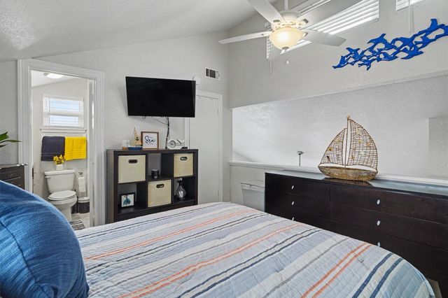 369 Ling, Bayou Vista, TX 77563