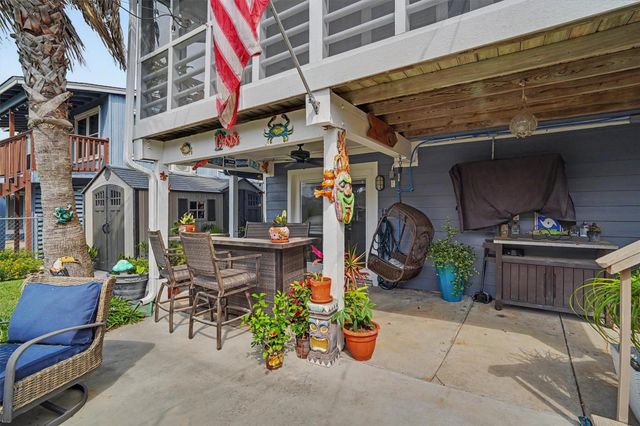369 Ling, Bayou Vista, TX 77563