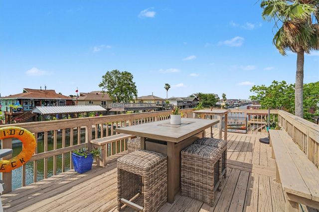 369 Ling, Bayou Vista, TX 77563