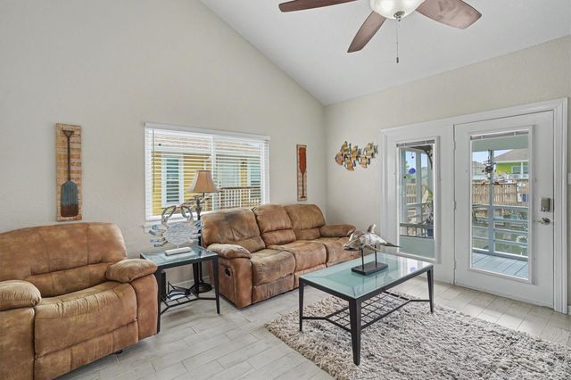 369 Ling, Bayou Vista, TX 77563