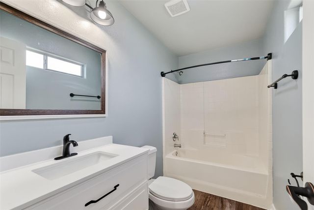 17111 Loch Raven Lane, Houston, TX 77060