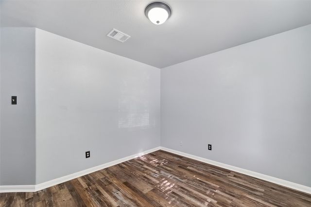 17111 Loch Raven Lane, Houston, TX 77060