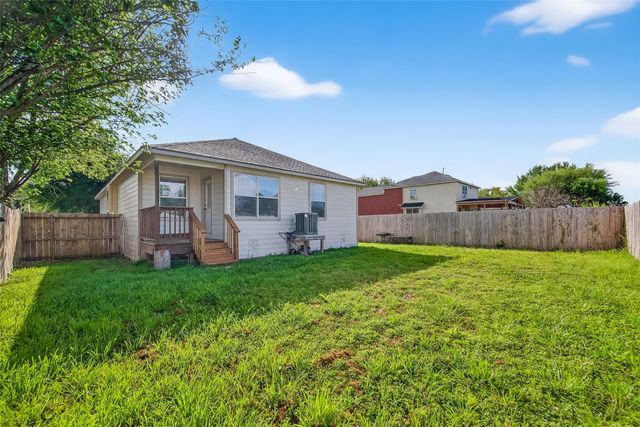 17111 Loch Raven Lane, Houston, TX 77060