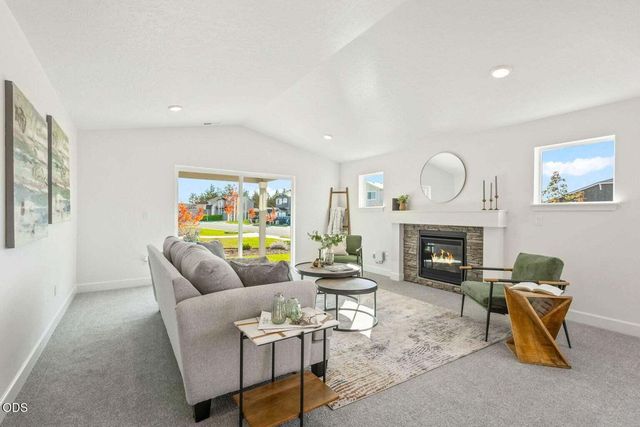 61797 Camellia Street 50, Bend, OR 97702